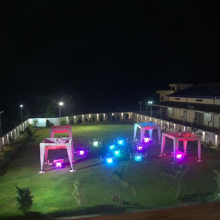 Hôtel The Forresta à Siliguri Extérieur photo