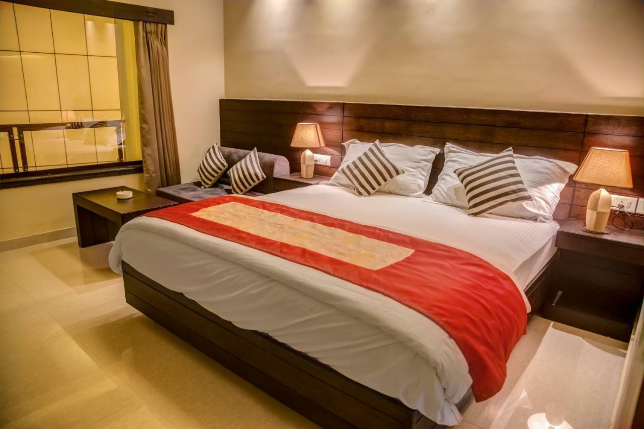 Hôtel The Forresta à Siliguri Extérieur photo