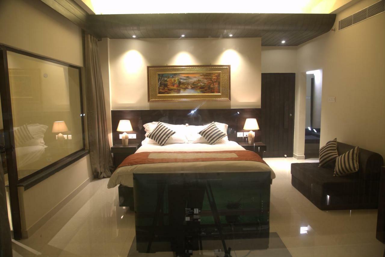Hôtel The Forresta à Siliguri Extérieur photo